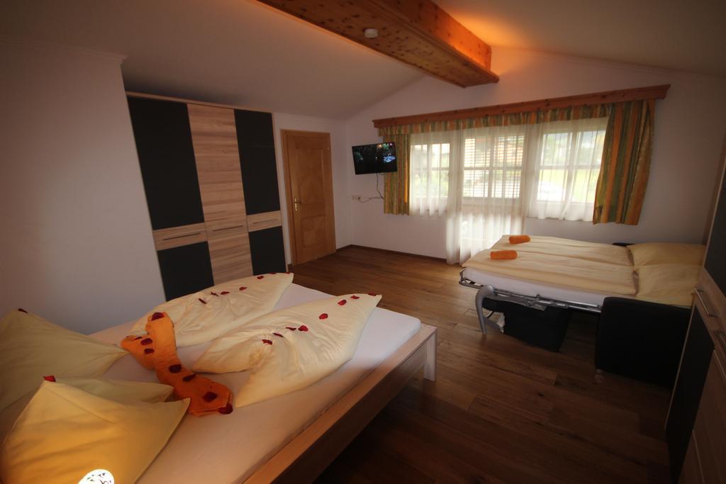 Alpenappartement Kaprun Eksteriør bilde