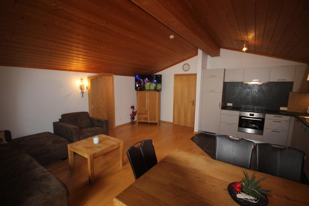 Alpenappartement Kaprun Eksteriør bilde