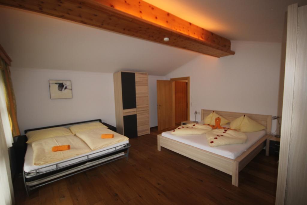 Alpenappartement Kaprun Eksteriør bilde