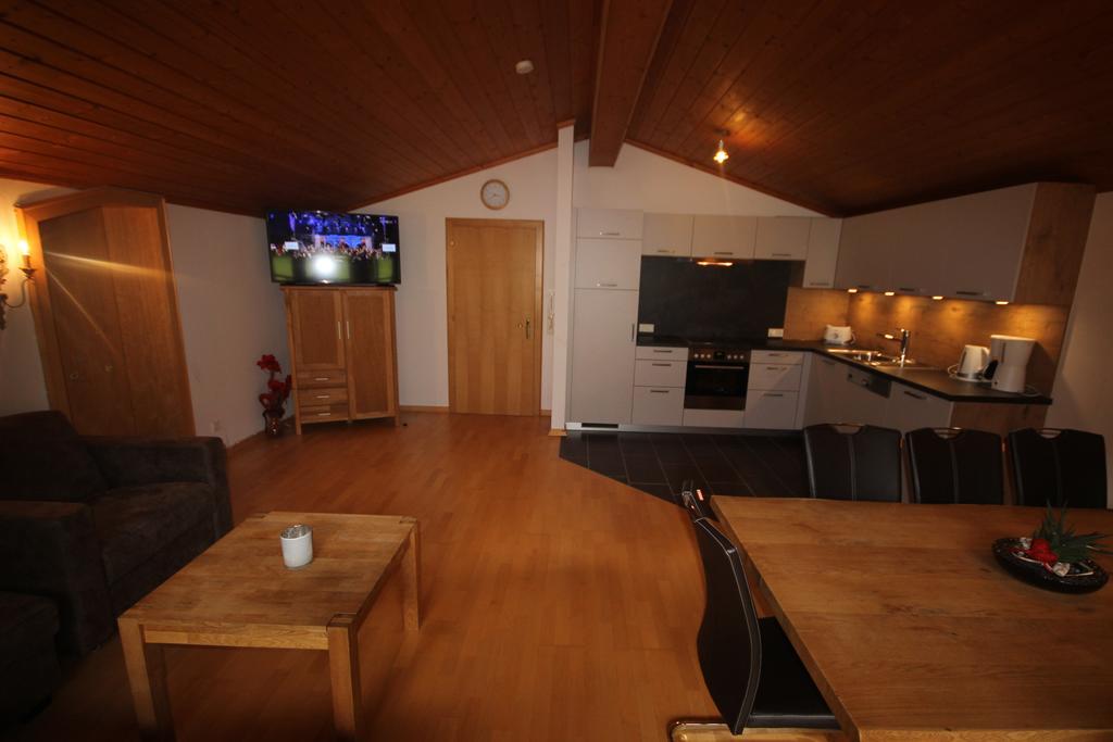 Alpenappartement Kaprun Eksteriør bilde