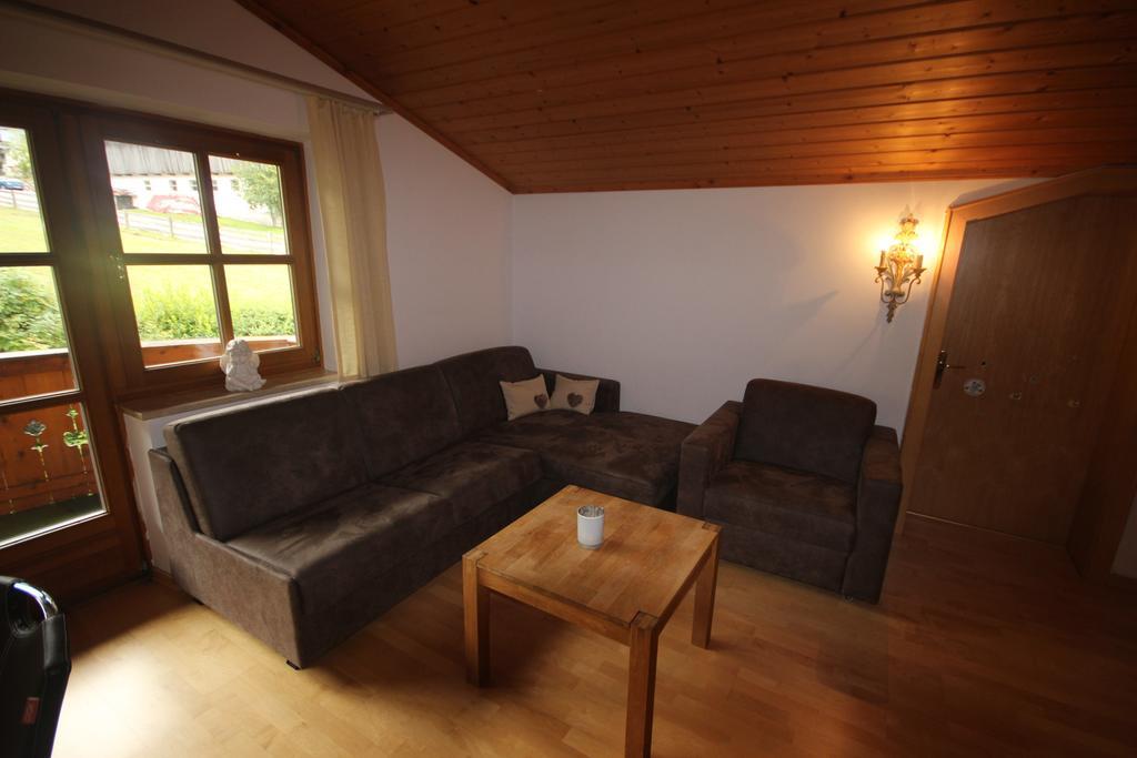 Alpenappartement Kaprun Eksteriør bilde