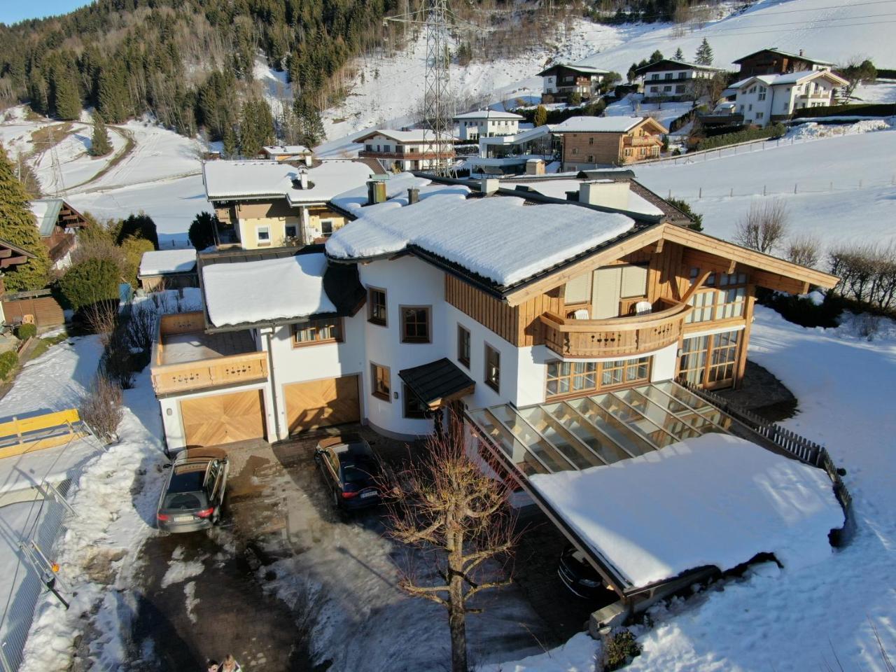 Alpenappartement Kaprun Eksteriør bilde